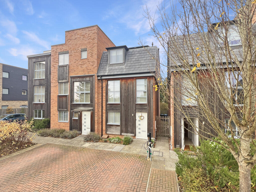 Main image of property: Trumpington Place, Addenbrookes Road