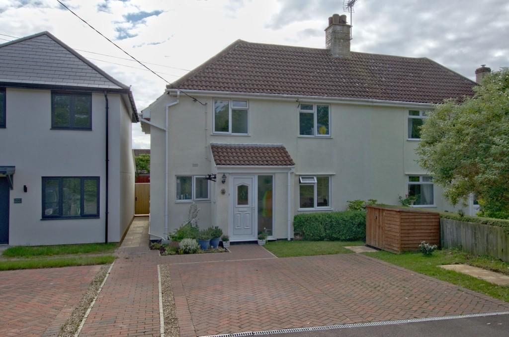 3 bedroom semidetached house for sale in High Street, Great Abington, CB21