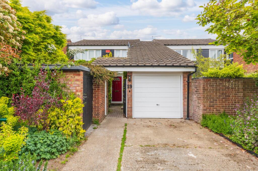 Main image of property: Riverside Close, Bridge, Canterbury, CT4