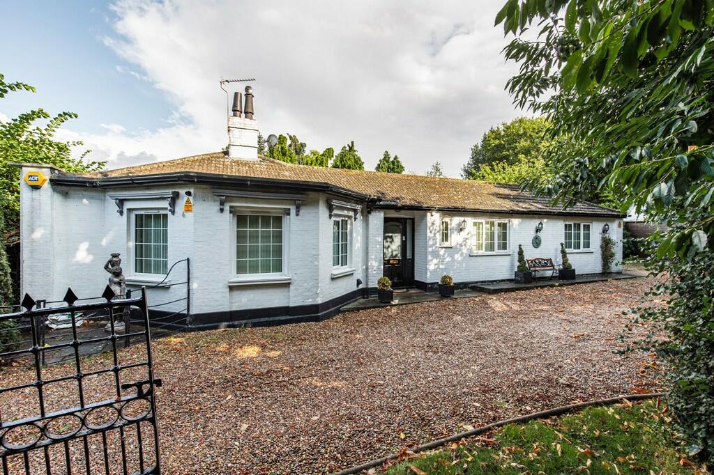 3 bedroom lodge for sale in Hethersett , NR9