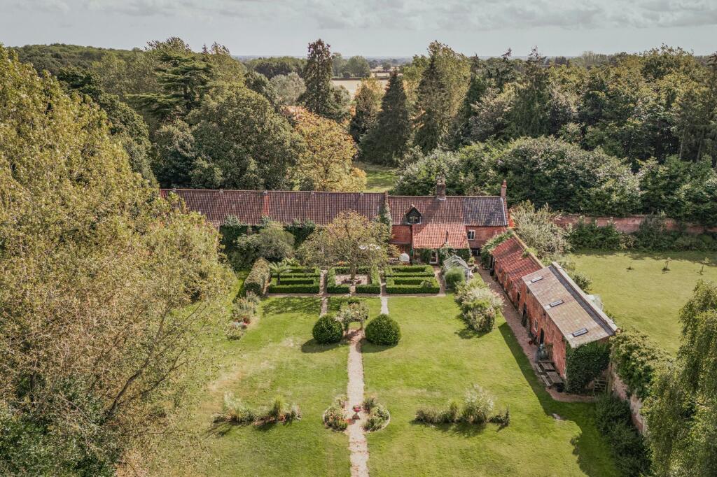 Main image of property: North Burlingham