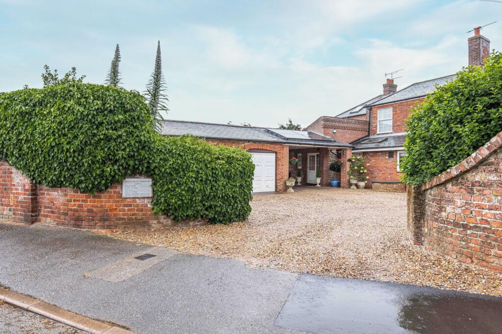 Main image of property: Stalham