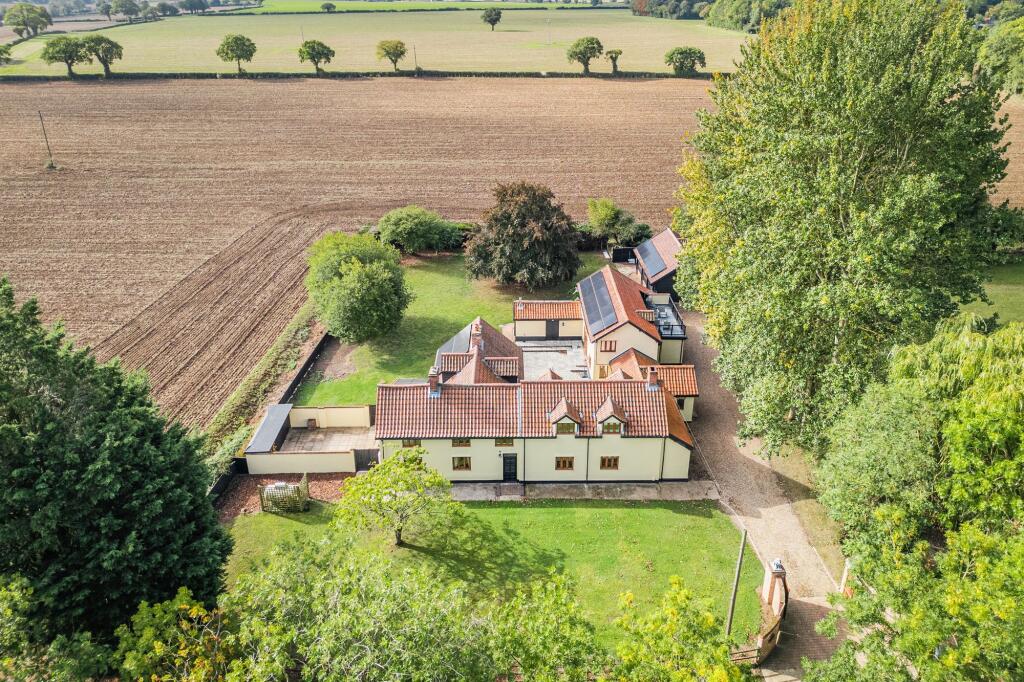 Main image of property: Beautifully Restored 17th-Century Farmhouse with Three Bed Barn Annexe in Carlton Rode