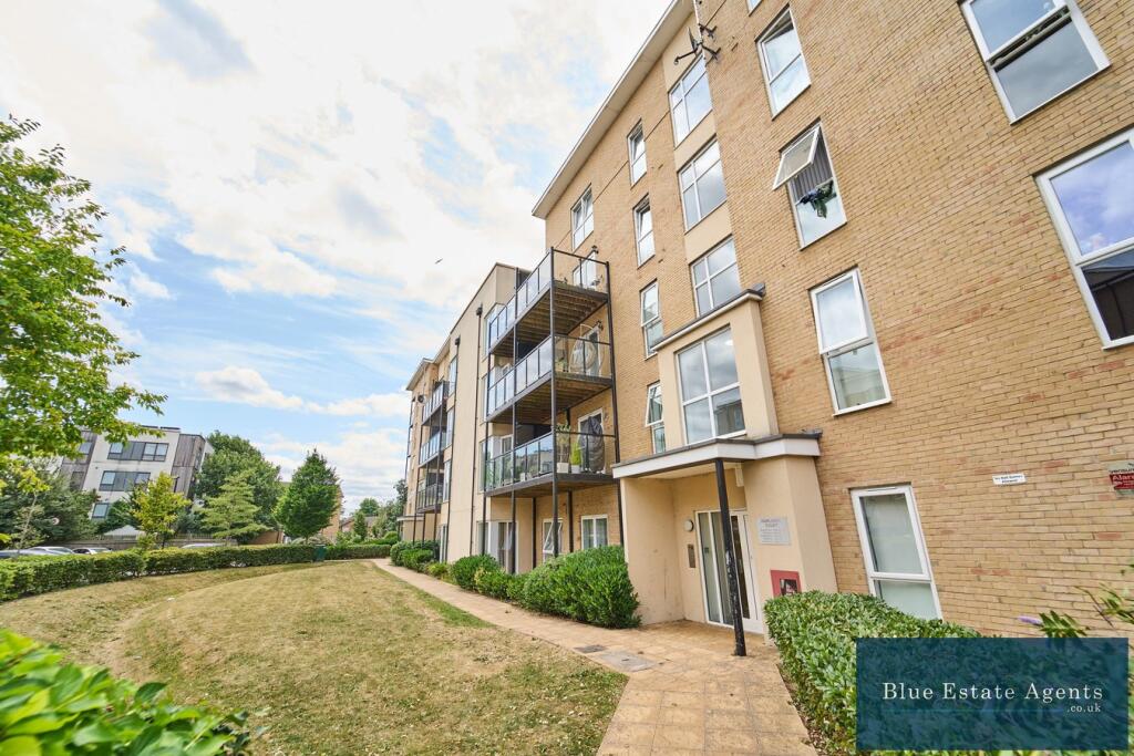 Main image of property: Hunting Place, Hounslow, TW5