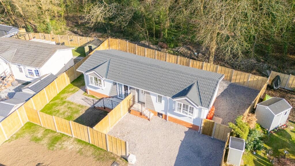 Main image of property: Drapers Copse, SO45