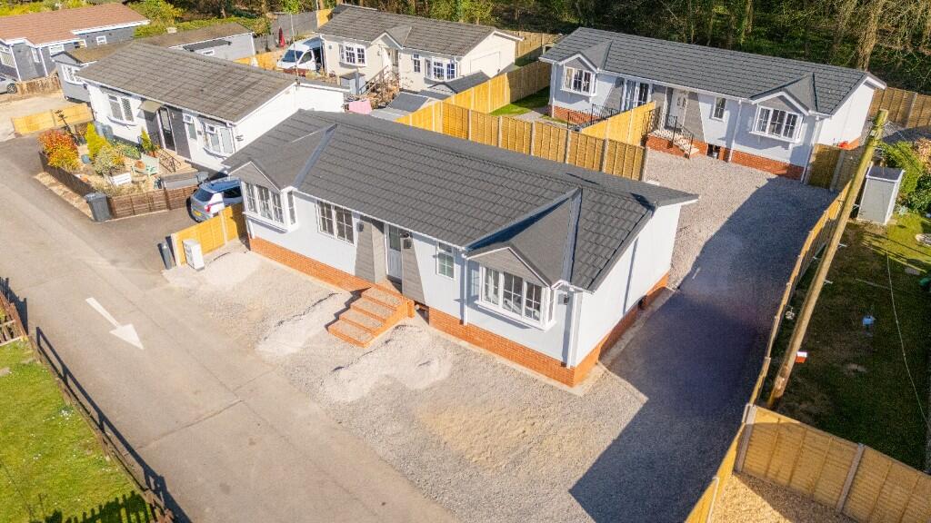 Main image of property: Drapers Copse, SO45