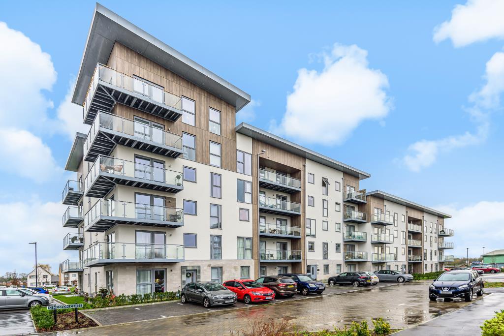 Main image of property: Kingston Close, Maidenhead, SL6