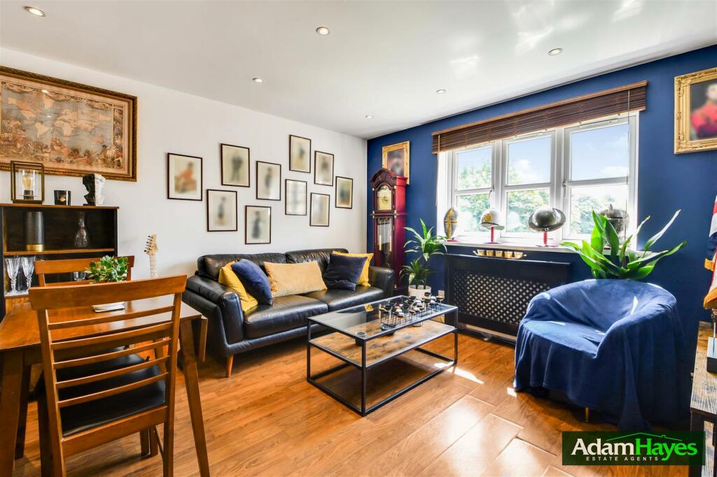 Main image of property: Simms Gardens, East Finchley, N2