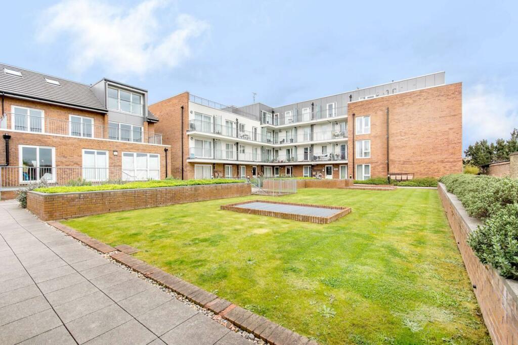 Main image of property: Lankaster Gardens, East Finchley. N2