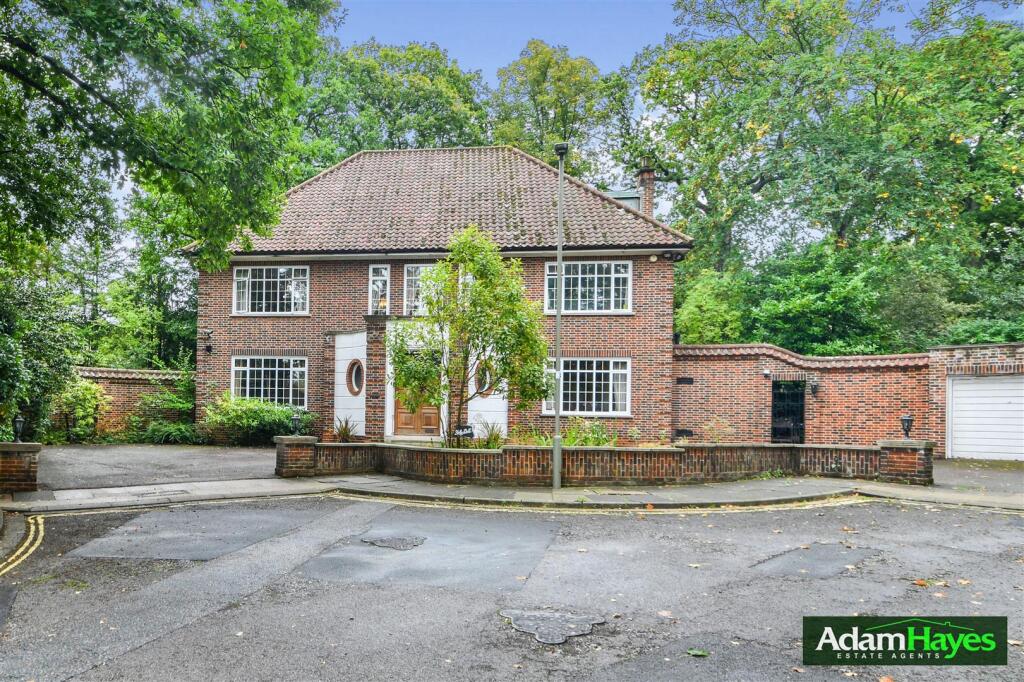 Main image of property: Canons Close, East Finchley, N2