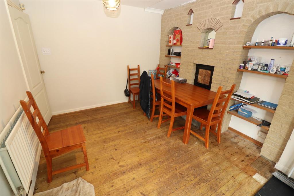 3 bedroom semidetached house for sale in Station Road, Irchester, NN29