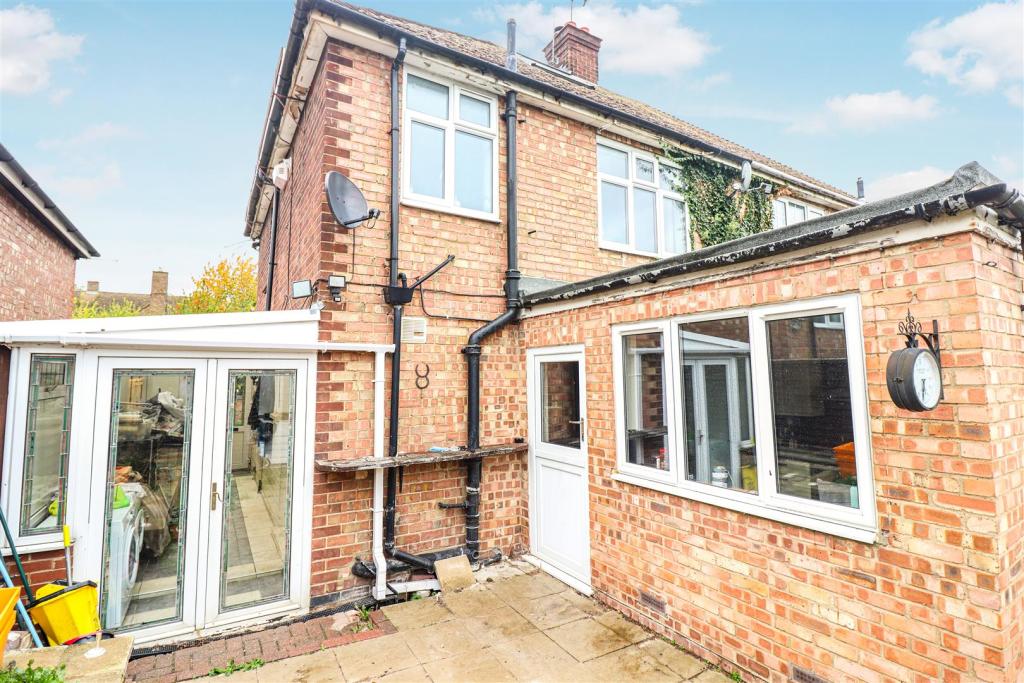 3 bedroom semidetached house for sale in Station Road, Irchester, NN29