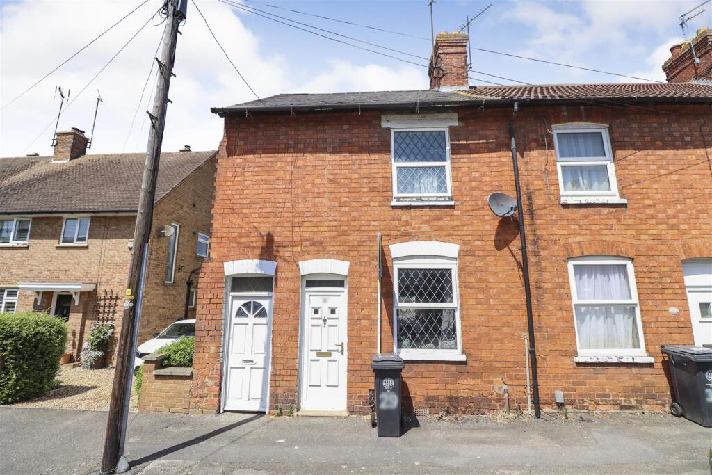 Main image of property: Roberts Street, Rushden, NN10 0NG