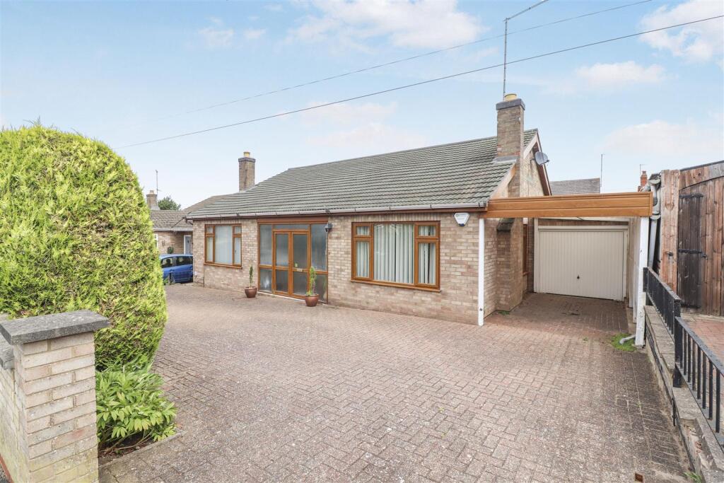 Main image of property: Alpine Road, Rushden, NN10 9RJ