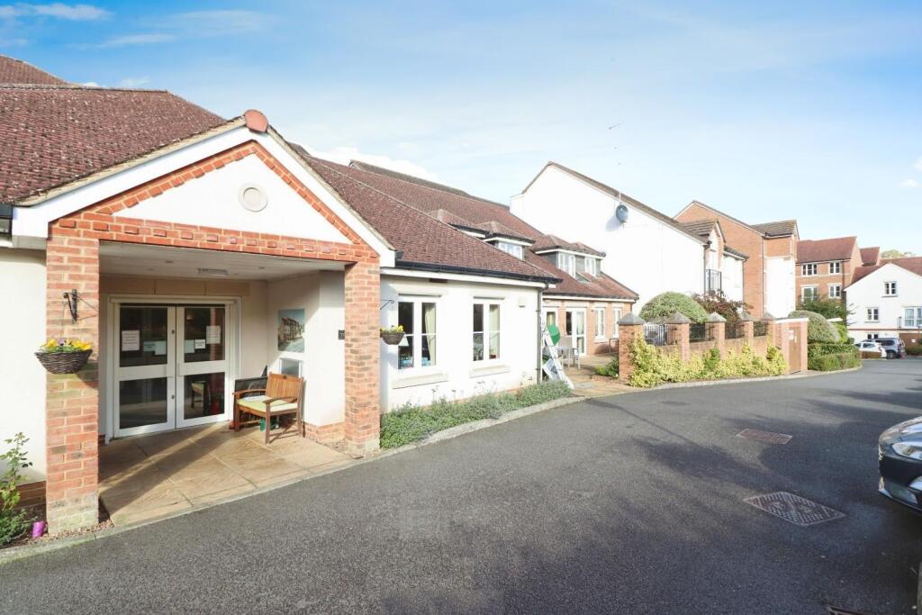 Main image of property: High Street South, Rushden, NN10 0FR