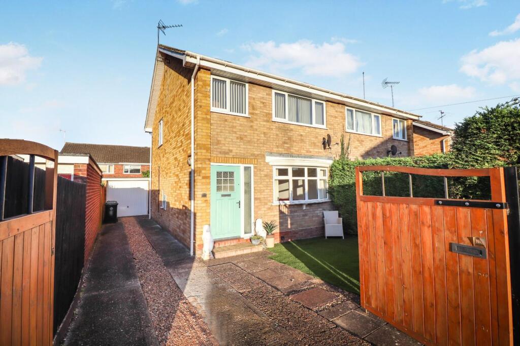 Main image of property: Shakespeare Road, Rushden, NN10 6BN