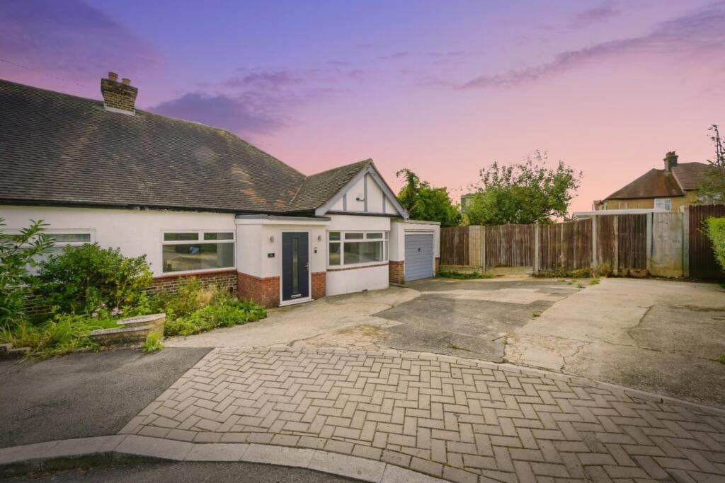 Main image of property: Hillside Gardens, Kenton, Harrow
