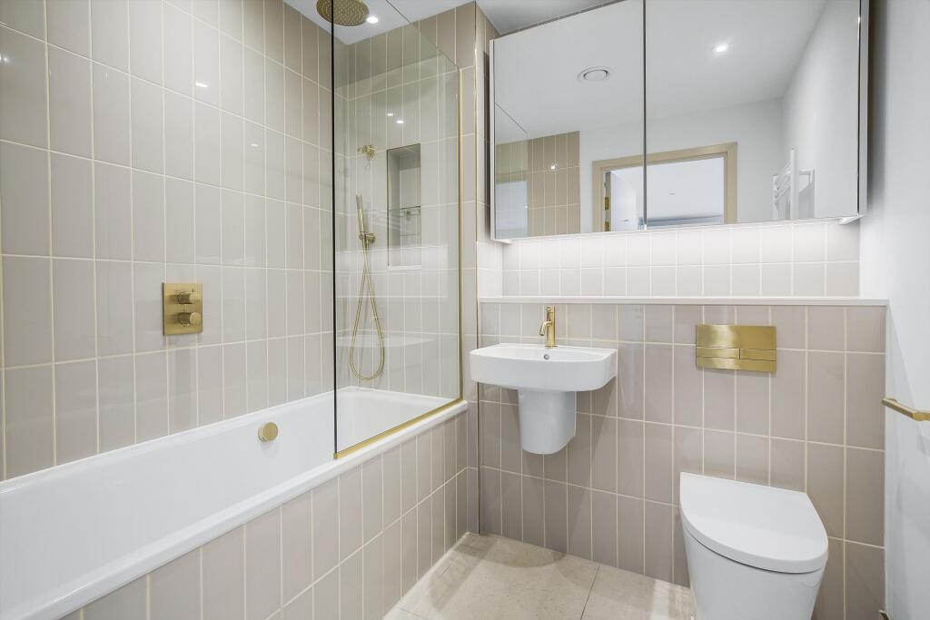 Main image of property: Selborne Road, London, E17