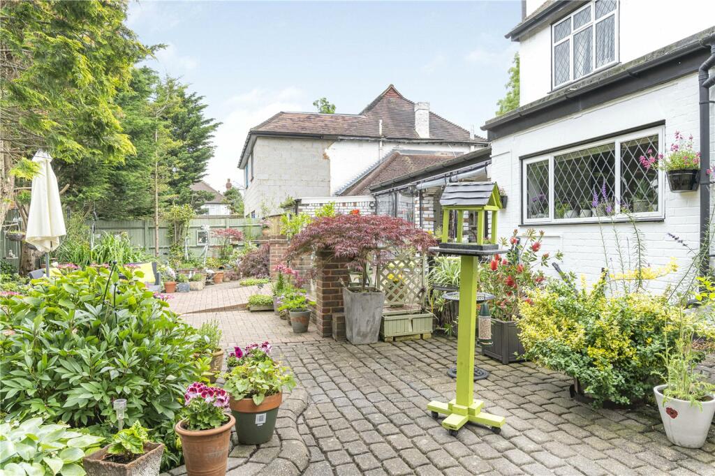 Additional property image - Hayes Lane, Beckenham, BR3