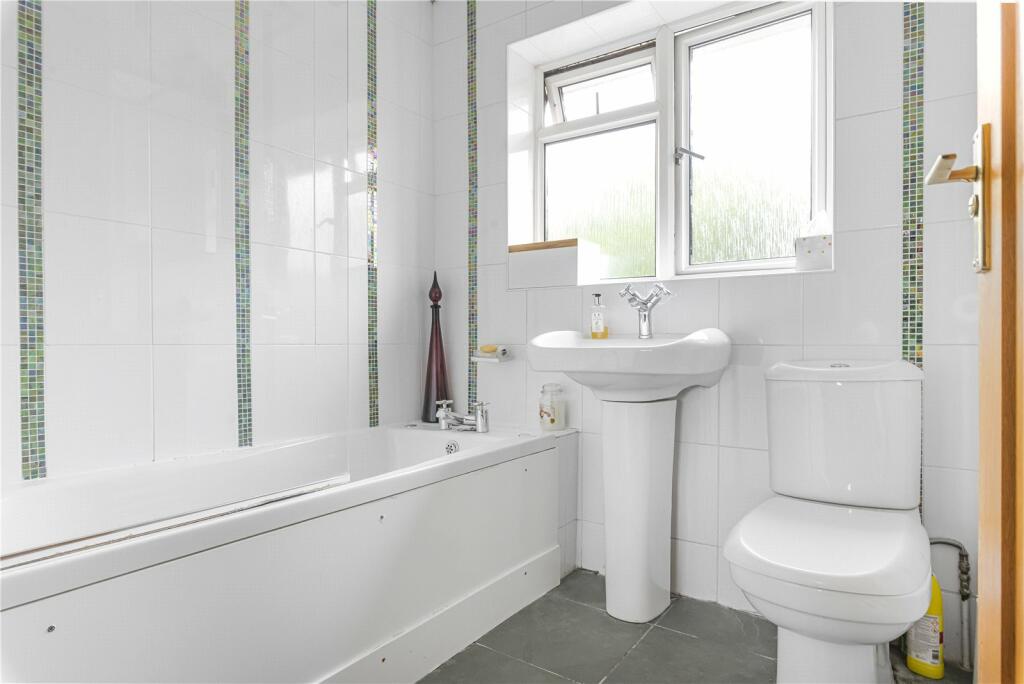 Additional property image - Keston Gardens, Keston, BR2