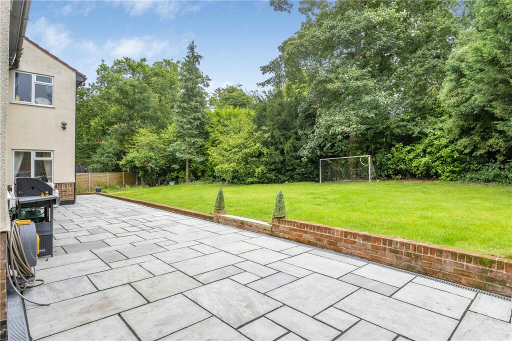 Additional property image - Rolinsden Way, Keston, BR2