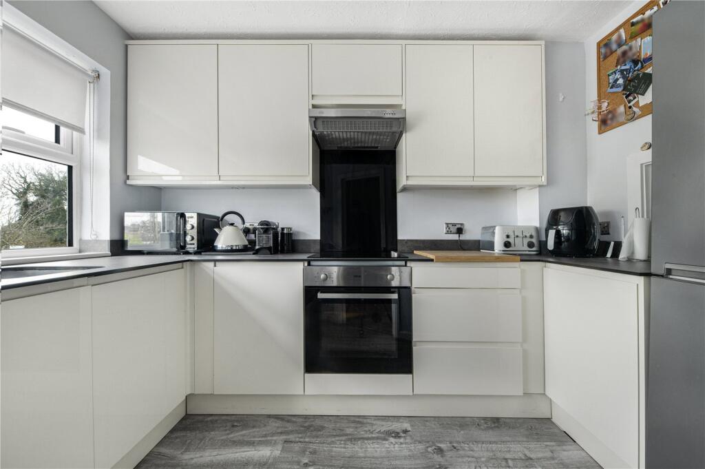 Additional property image - Saville Row, Bromley, BR2