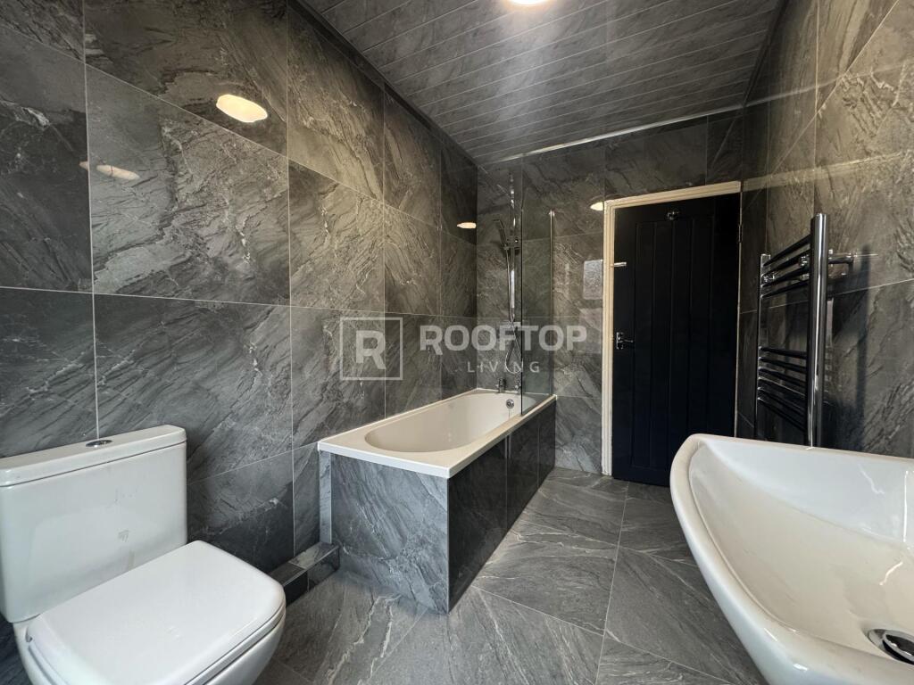 Main image of property: Royal Park Terrace, Leeds