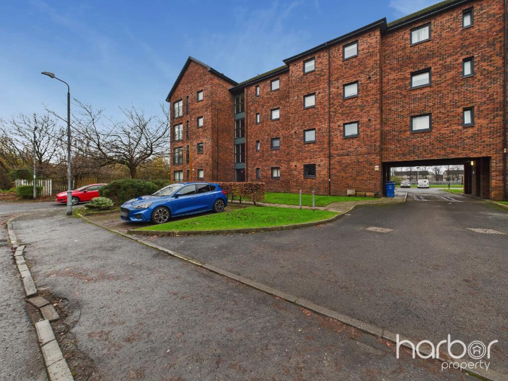Main image of property: Tollcross Park View, Tollcross, Glasgow, City of Glasgow, G32 8UA