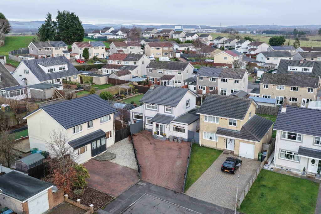 Main image of property: Strathord Place, Moodiesburn, Glasgow, North Lanarkshire, G69 0NA