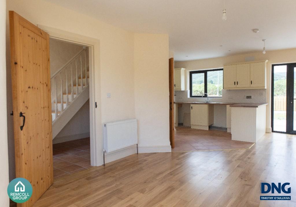 3 bedroom end of terrace house for sale in Castlecove, Kerry, Ireland