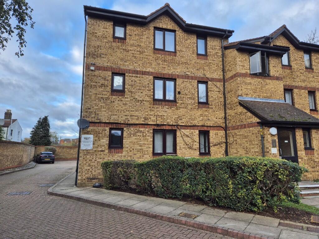 Main image of property: Sawyer Close, London, N9