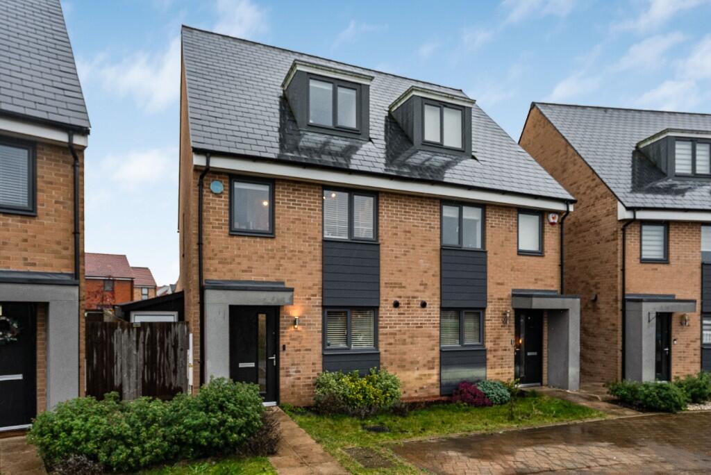 Main image of property: Maytree Crescent, Harlow, Essex, CM17