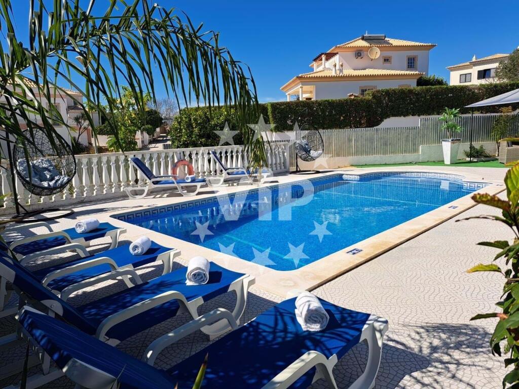 6 bed Villa for sale in Algarve, Albufeira