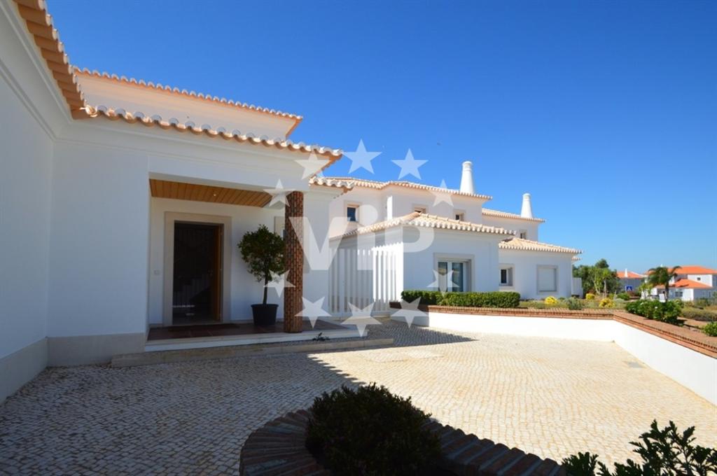 5 bedroom town house for sale in Algarve, Vilamoura, Portugal