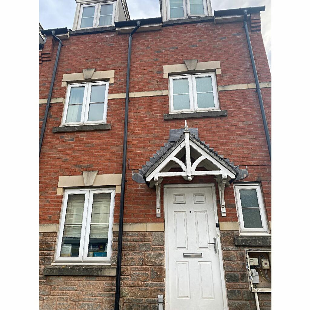 4 bedroom house share for rent in Hanham Road, Kingswood, Bristol, Bristol, BS15