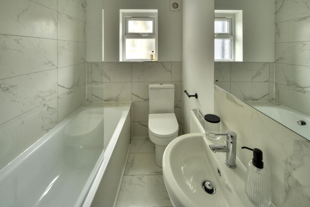 Additional property image - Downend Road (D), Kingswood, Bristol, Bristol, BS15