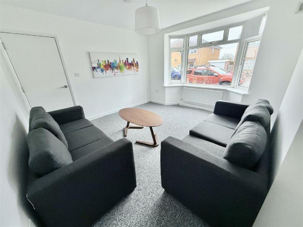 Main image of property: Moorlands Road, Fishponds, Bristol, Bristol, BS16