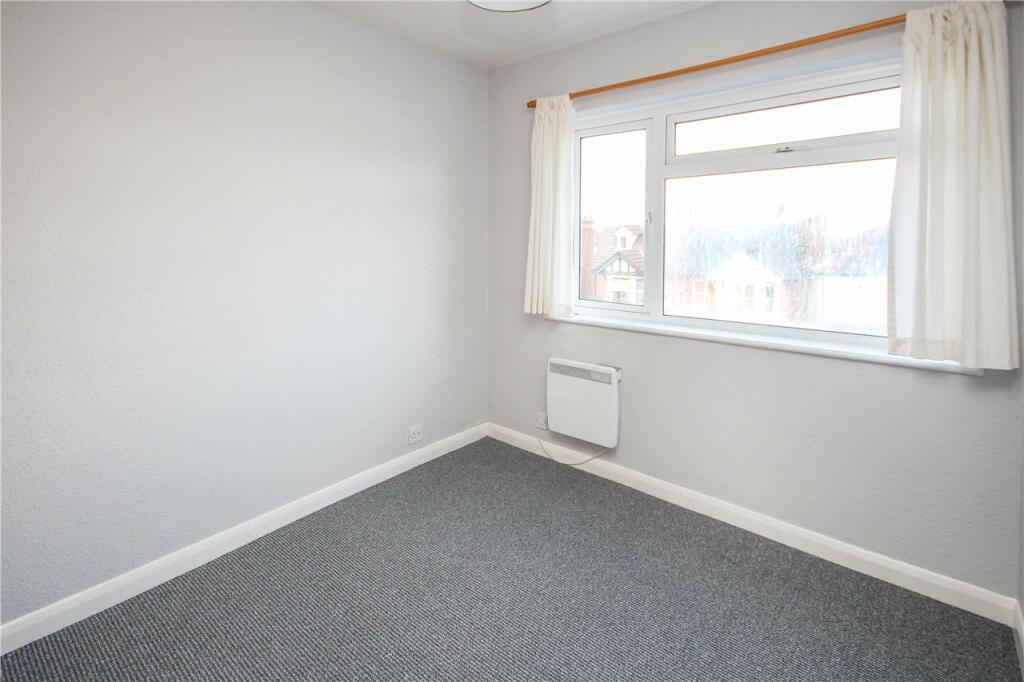 Additional property image - Grimsdyke Lodge, Hatfield Road, St. Albans, AL1