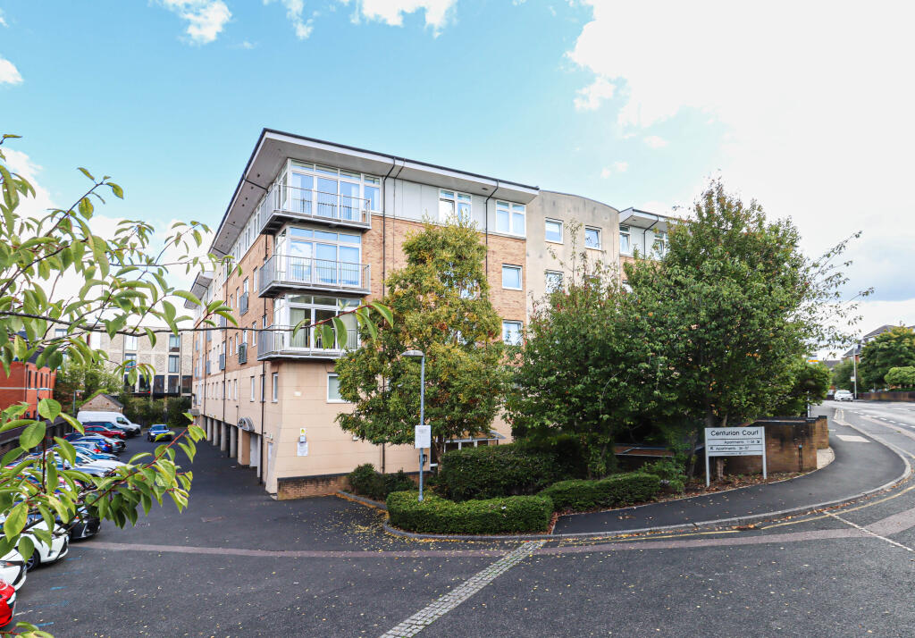 Main image of property: Camp Road, St Albans, AL1