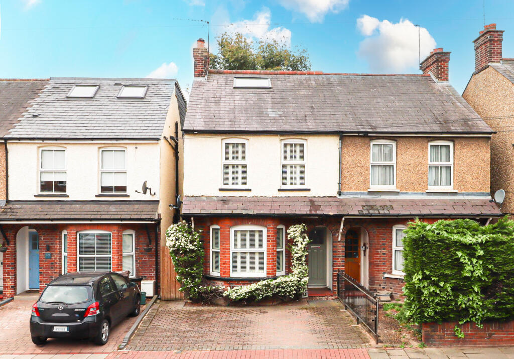 Main image of property: High Street, London Colney, AL2