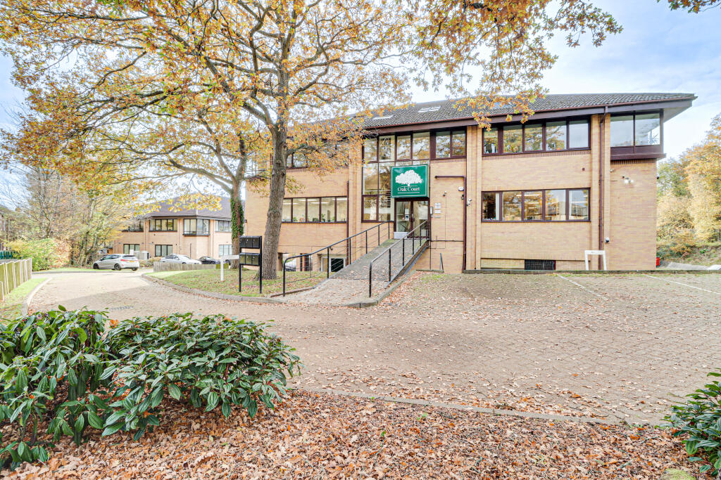 Main image of property: Porters Wood, St. Albans, AL3