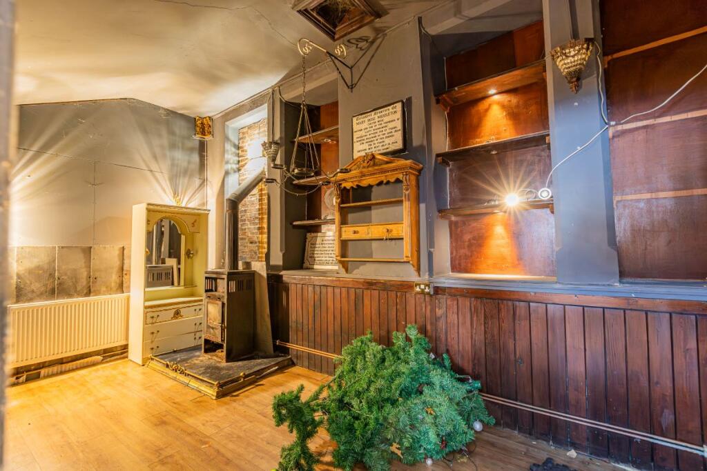 Additional property image - Trinity Chapel, Trinity Road, Tonypandy, RCT, CF40 1DQ