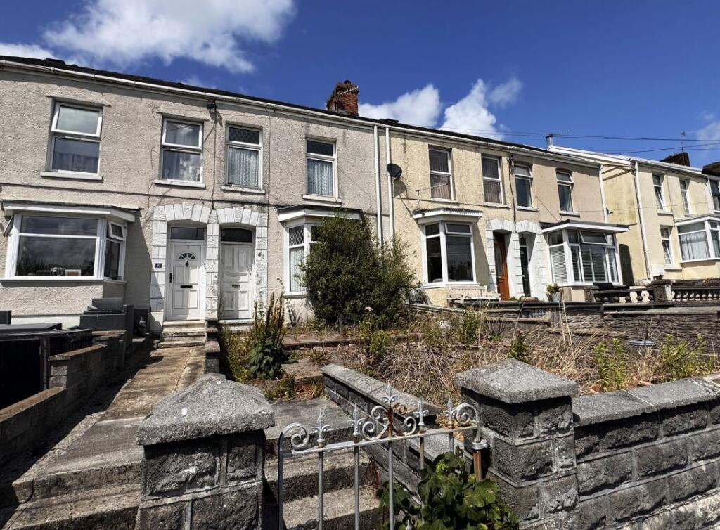 Main image of property: 41 Pentrepoeth Road, Llanelli, Dyfed, SA15 4HL