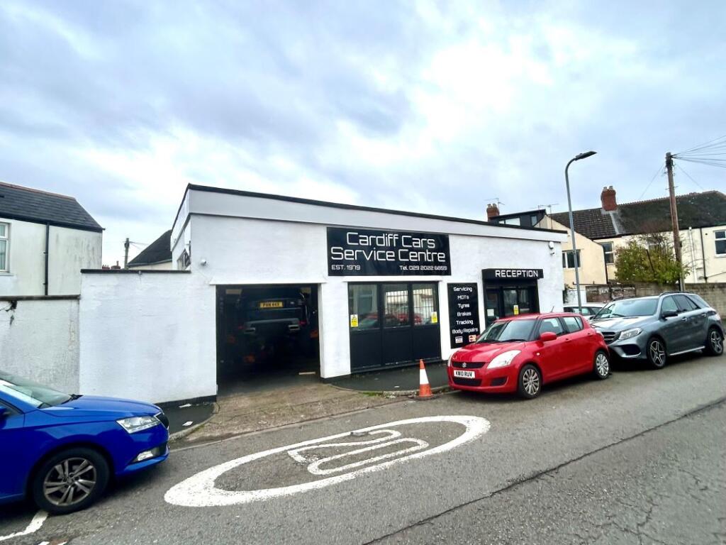 Main image of property: Garage/Workshop, Gelligaer Street, Cardiff, CF24 4LA