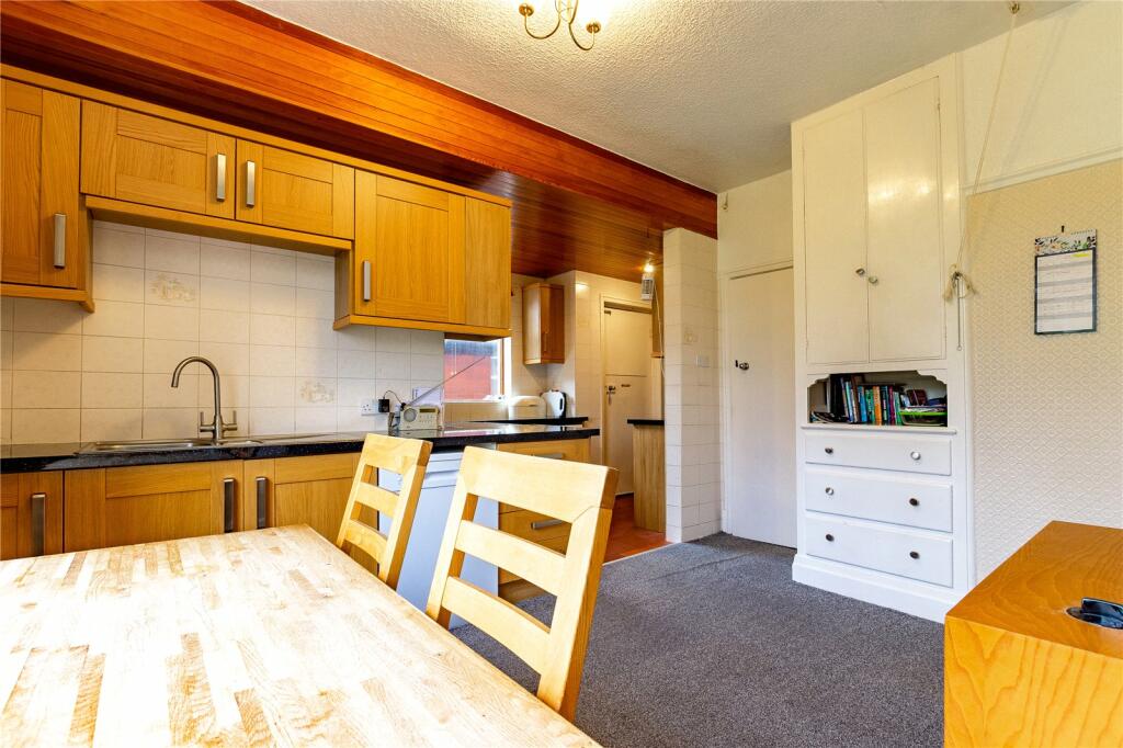 4 bedroom semidetached house for sale in Tandle Hill Road, Royton