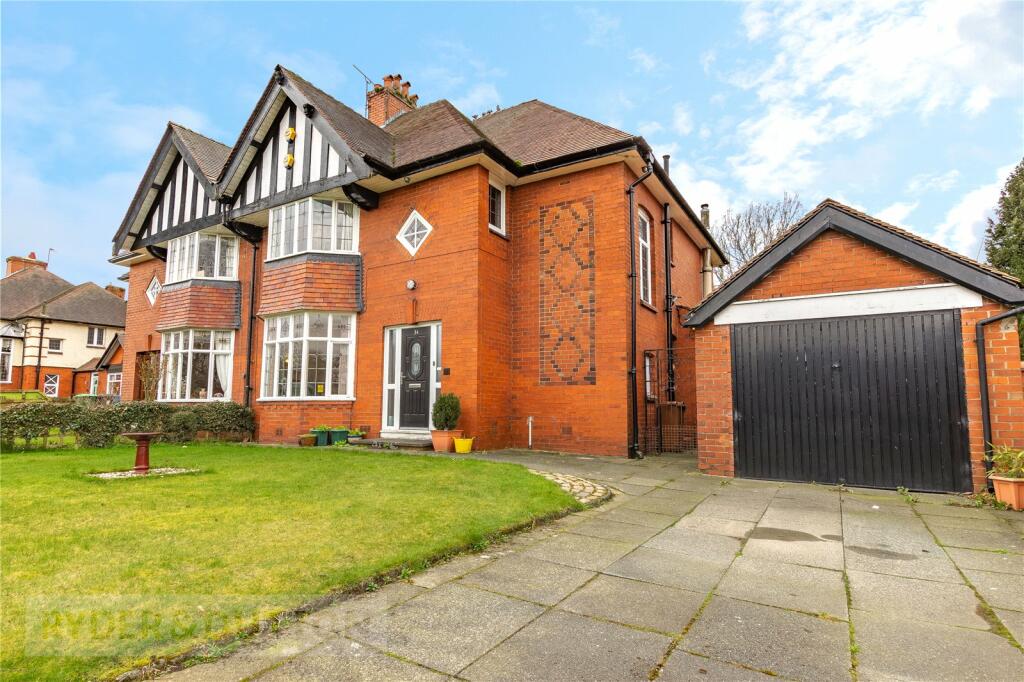 4 bedroom semidetached house for sale in Tandle Hill Road, Royton