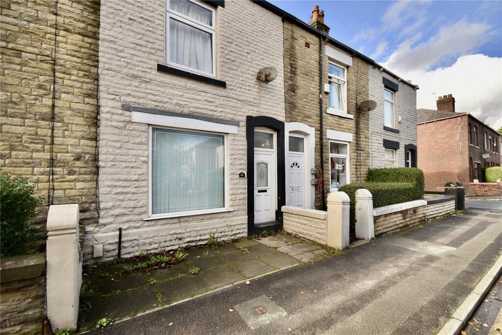 Main image of property: Oldham Road, Shaw, Oldham, Greater Manchester, OL2