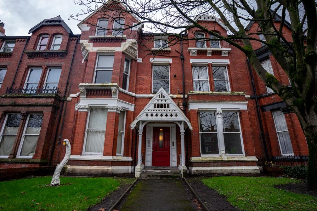 Main image of property: Apartment 6, 150 Princes Road