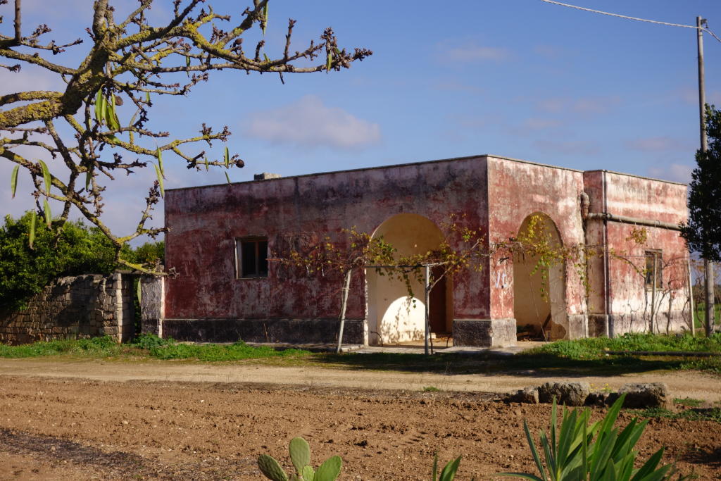 3 bedroom farm house for sale in Apulia, Brindisi, Brindisi, Italy