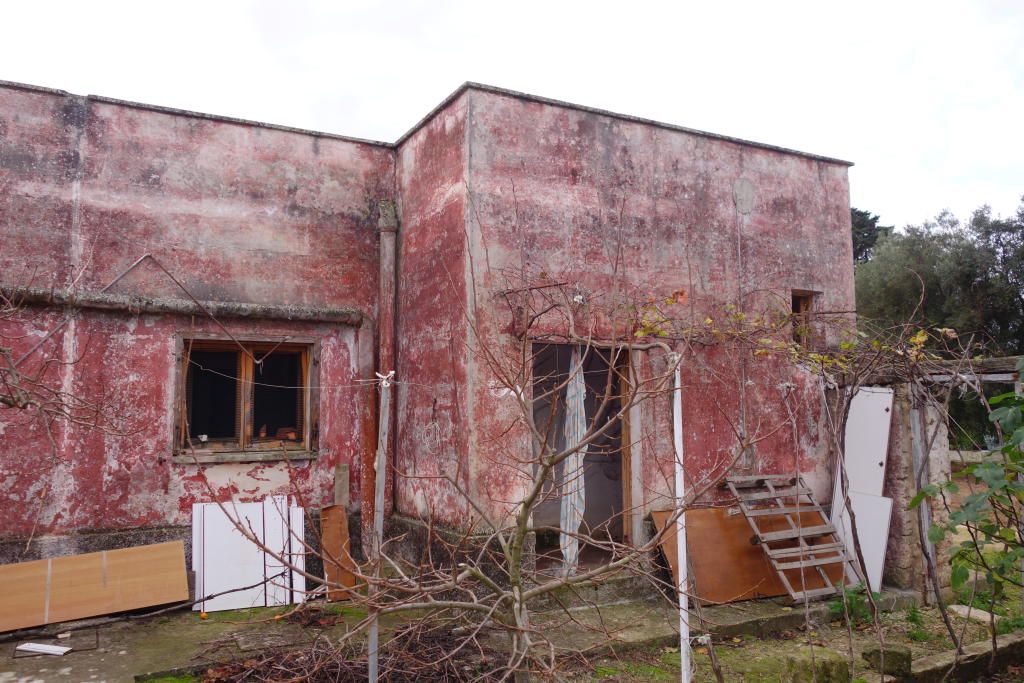 3 bedroom farm house for sale in Apulia, Brindisi, Brindisi, Italy